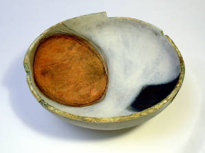 Bowl in the form of a lost landscape 4. Hammock moulded bowl.